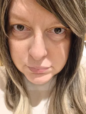 Nicoletta Embassi Fetish Artist