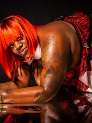 BBW Pornstar with FemDom Lifetsyle