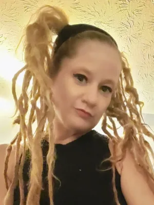 I was born to be a fuck toy